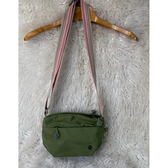 BOBO Handbags - BOBO Olive Green Nylon Crossbody Bag Unisex Adjustable Strap Messenger Travel